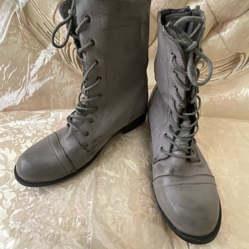 Gray Lace-Up Women's Boots